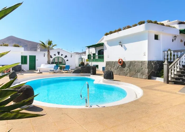 HOTEL-FINCA Rural José Manuel 28pax